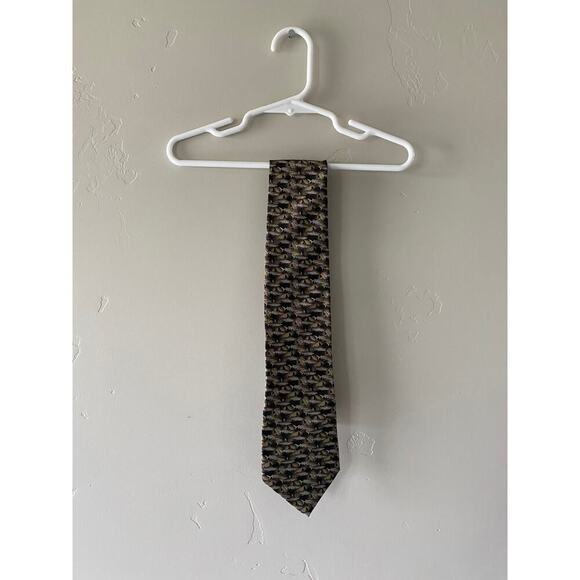 The Nature Conservancy Ducky Shark Mens Tie - Picture 1 of 5